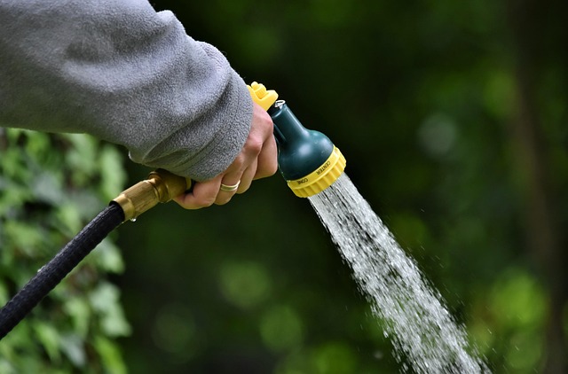 water-jet-8007873_640